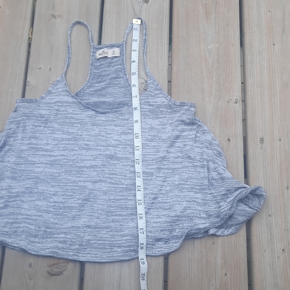 Hollister tank - Picture 6 of 6